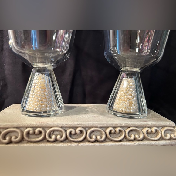 2 Oleg Cassini Glasses, clear glass with pearls. 12oz - Picture 6 of 11